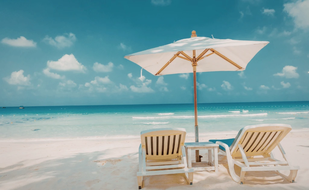 travel essentials for holidays